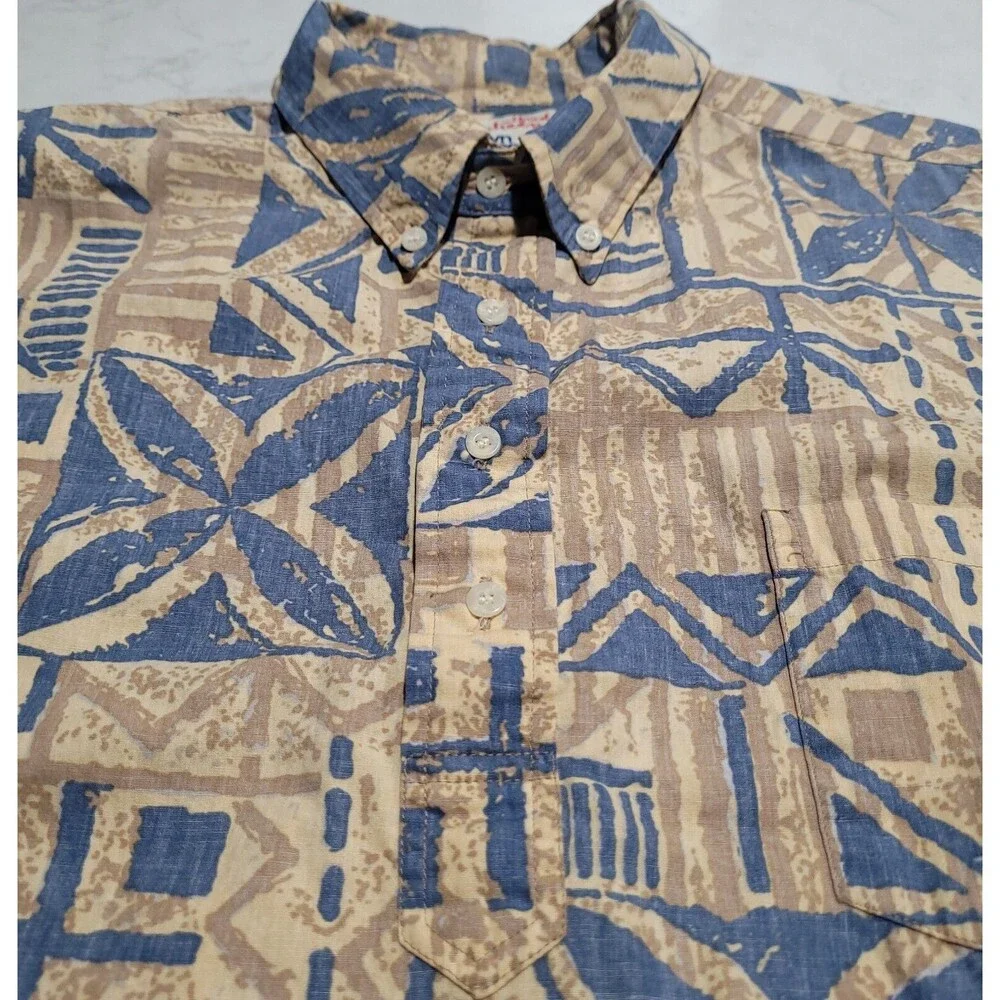 Alfred Shaheen By Reyn Spooner Tailored In Hawaii Tropical Tribal Shirt NWOT VTG - Picture 8 of 10